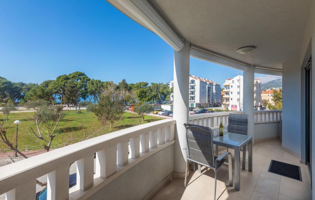 Luxury Green Beach Makarska